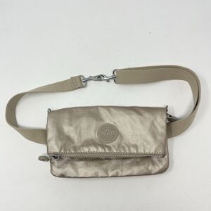 Kipling Lynn Convertible Crossbody Bag Purse Metallic Pewter Silver Belt Fanny